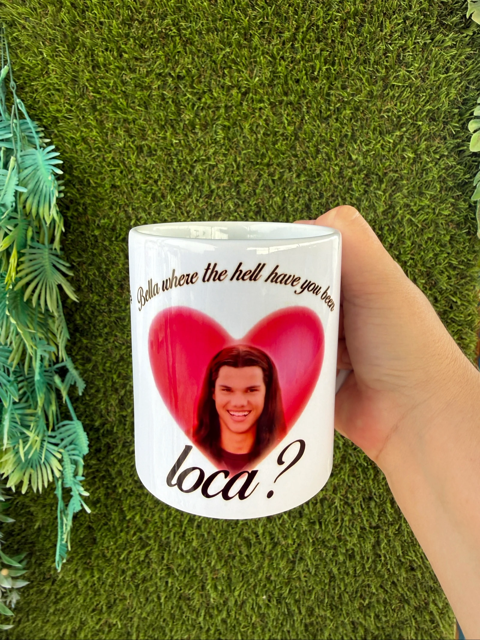 Taza Jacob Black loca?
